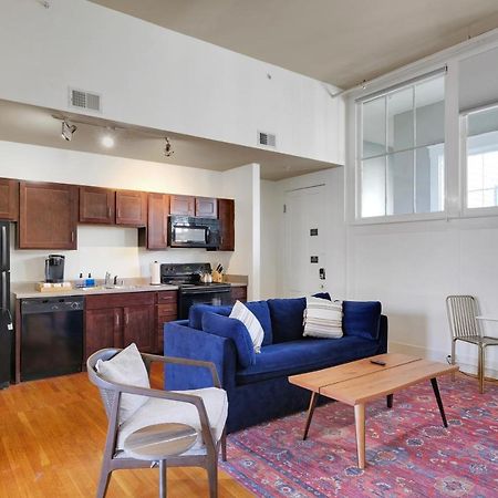 Apartment With King Bed In Downtown 路易斯威尔 外观 照片