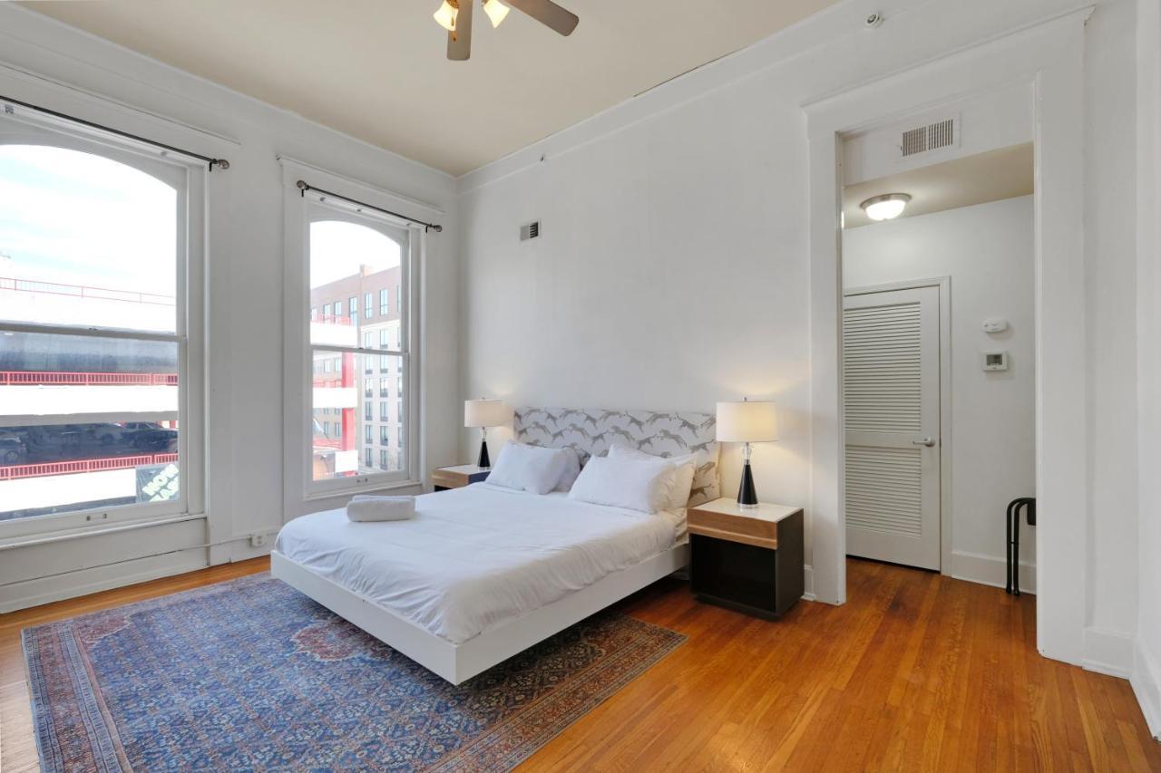 Apartment With King Bed In Downtown 路易斯威尔 外观 照片